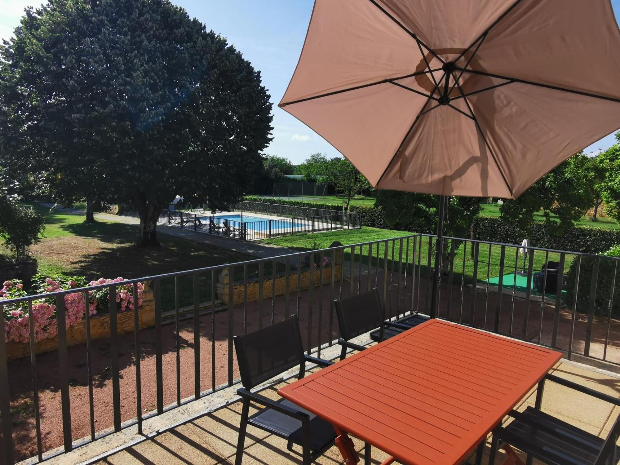 Domaine Jolidetour Climatise, Piscine Et Tennis Prives Hotel Saint-Crépin-et-Carlucet Kültér fotó