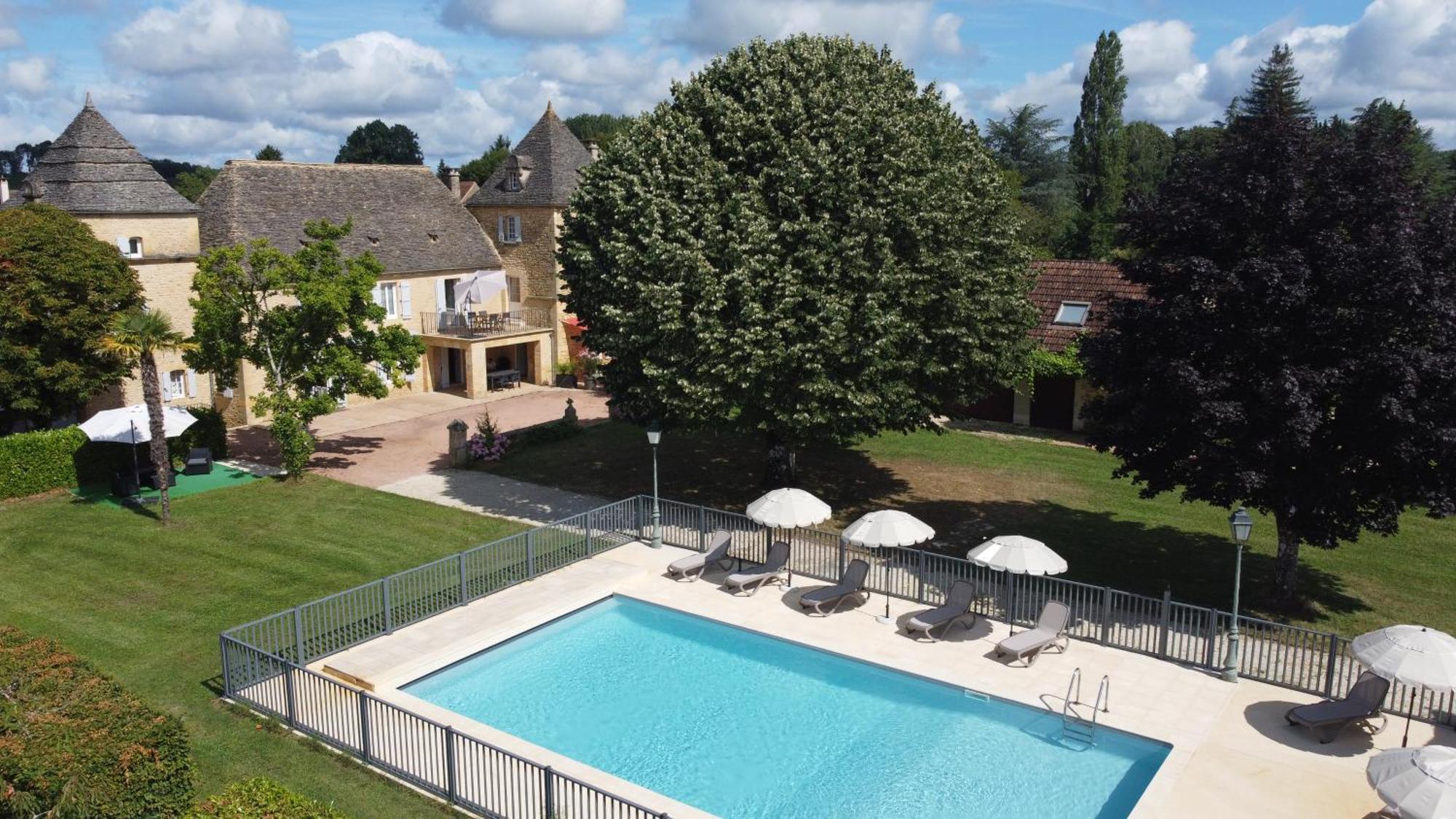 Domaine Jolidetour Climatise, Piscine Et Tennis Prives Hotel Saint-Crépin-et-Carlucet Kültér fotó